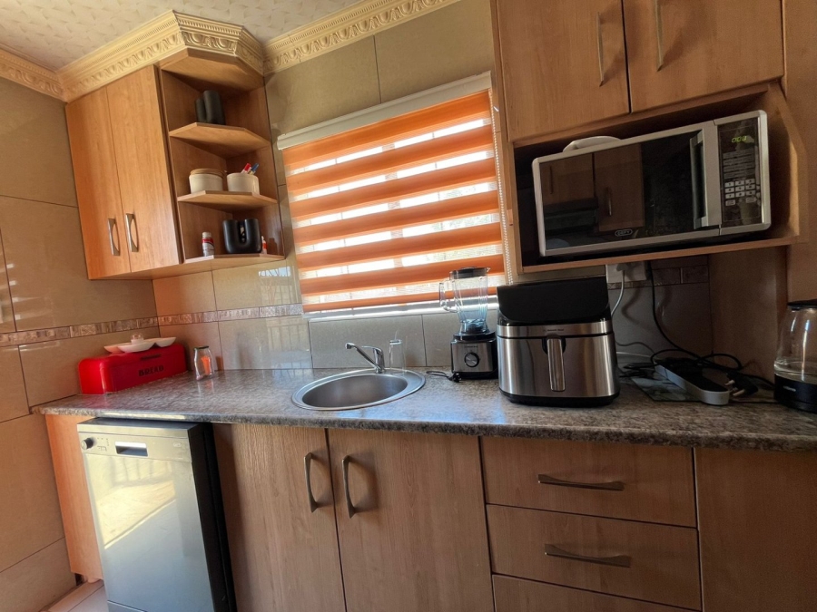 3 Bedroom Property for Sale in Pinehaven Free State